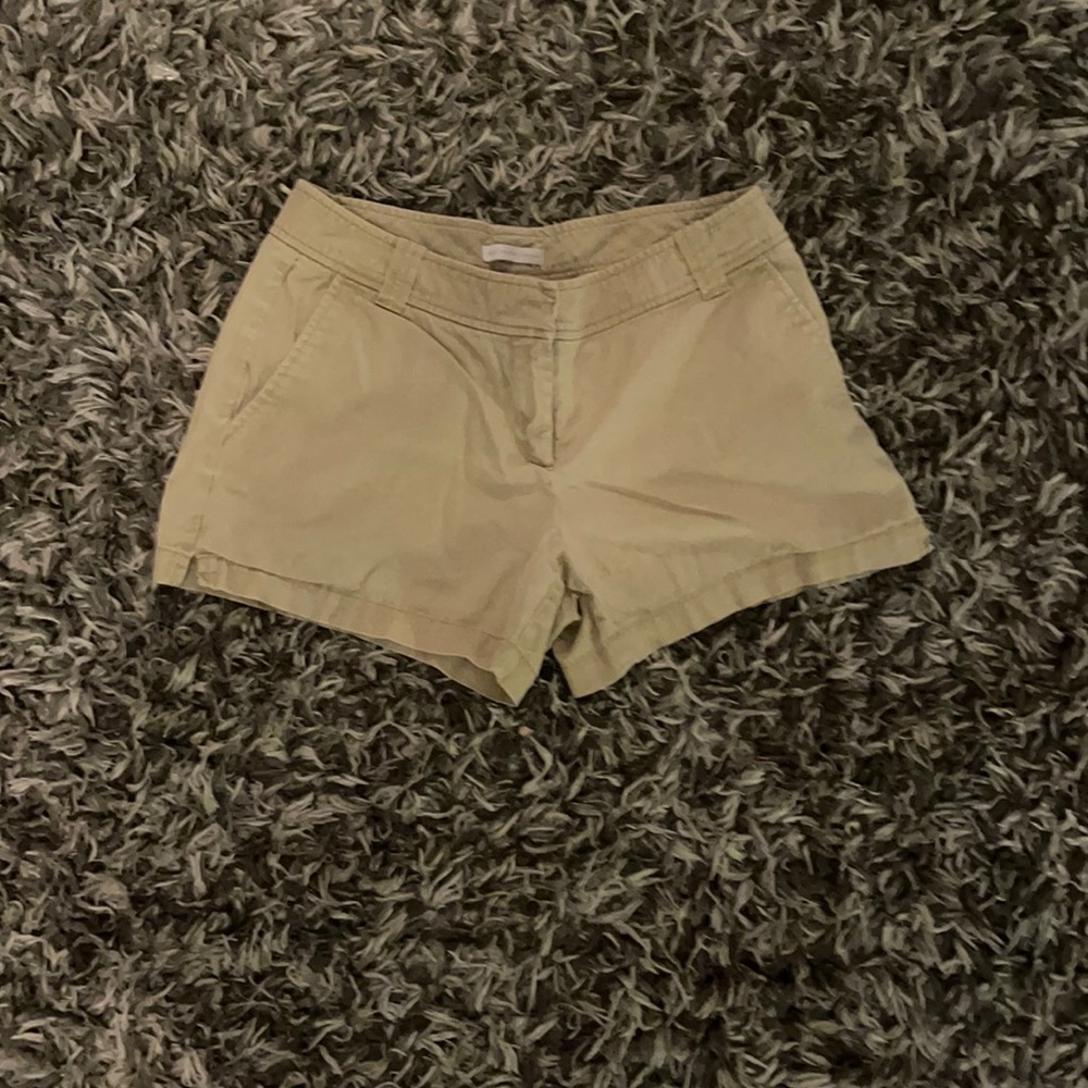 Light brown khaki shorts women’s